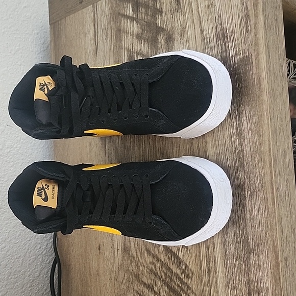 Nike SB ZOOM BLAZER MID 5Y-6.5W - Picture 5 of 6